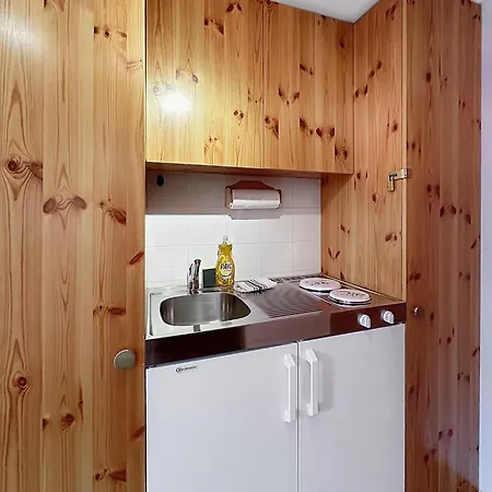 Haus Cresta - Paradise- Swiss Alps زيرمات