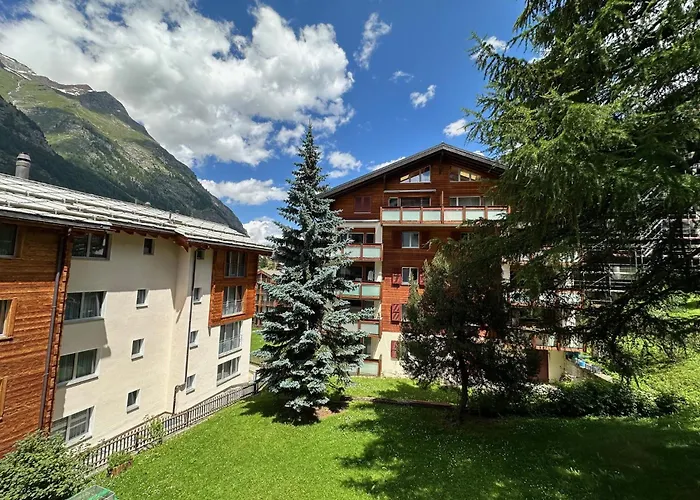 Haus Cresta - Paradise- Swiss Alps Daire *