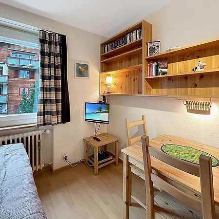 Apartment Haus Cresta - Paradise- Swiss Alps