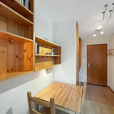 Appartement Haus Cresta - Paradise- Swiss Alps *
