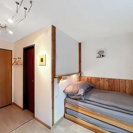 Haus Cresta - Paradise- Swiss Alps *